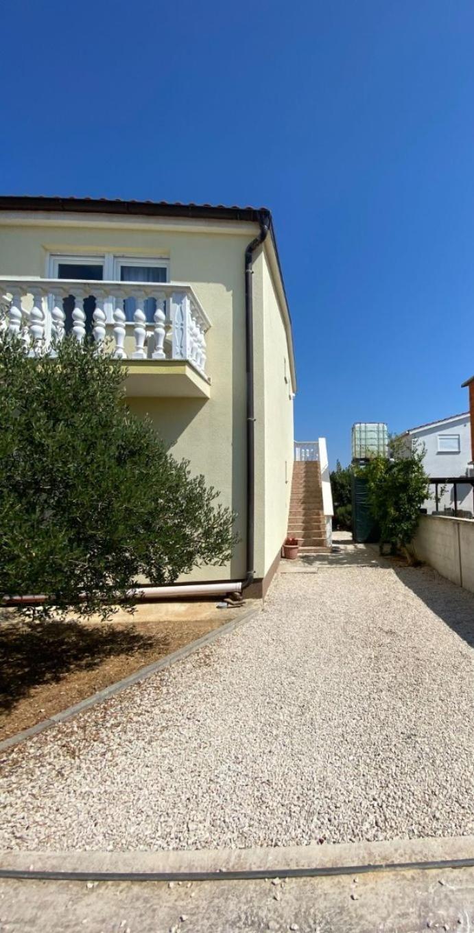 Apartments Draga - Comfortable & Afordable Vir Exterior foto